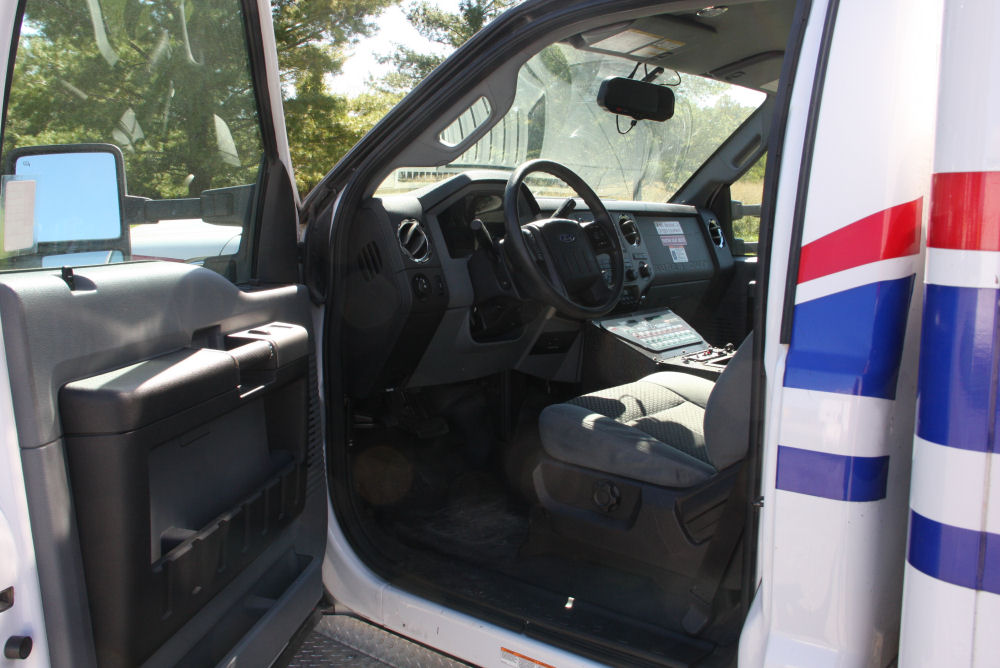 HA1764_09.jpg